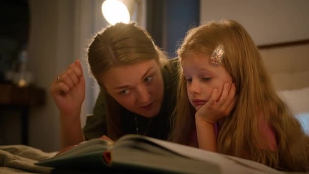 Happy Caucasian Family Loving Caring Mother Reading Book Little Kid — Vídeos de Stock