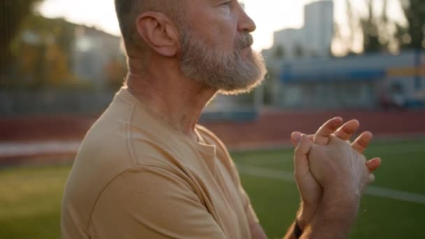 Old Caucasian Man Stretch Hands Training Warm Stadium City Sportsman — Wideo stockowe