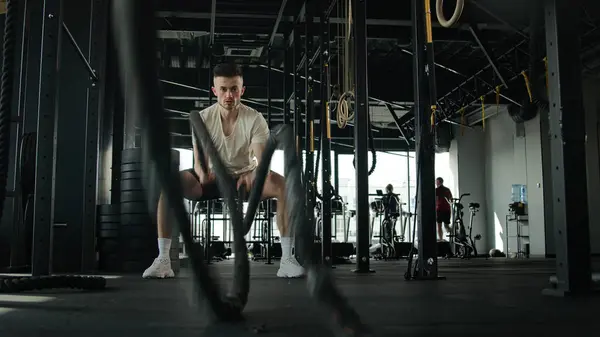 Caucasian Fitness Man Exercising Battle Rope Cross Training Gym Strong — Stock Photo, Image