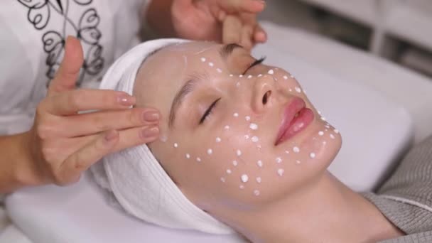Facial Skin Care Caucasian Relaxed Woman Eyes Closed Makes Procedures — Stock Video