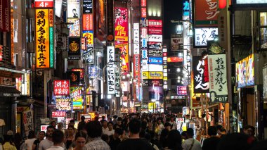 Shinjuku, Kabukicho Bölgesi Gece Tokyo, Japonya