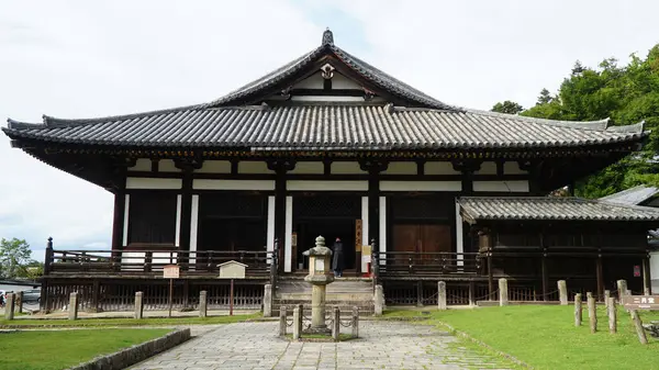 Todaiji Hokkedo (Sangatsudo, Mart salonu). Nara, Japonya.