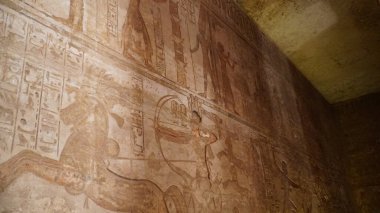 Abu Simbel 'in iç detayları. 2. Ramses Tapınağı.