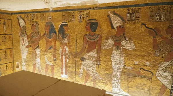 Túmulo Tutancâmon Kv62 Vale Dos Reis Luxor Egito Fotos De Bancos De Imagens