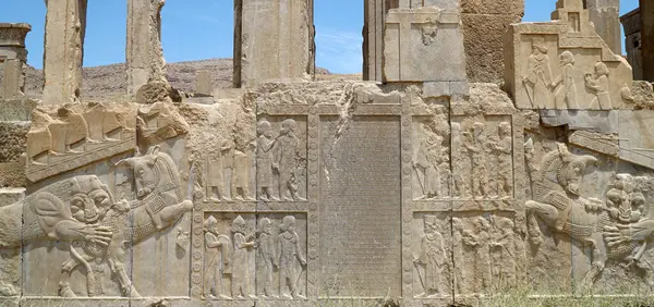 Persepolis 'in Bas Reliefs' i. Achaemenid İmparatorluğunun başkenti, Şiraz, İran.