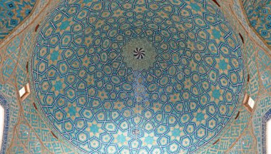 Yazd 'daki Jameh Camii' nin detayları. İran Yazd 'daki Büyük Cemaat Camii.