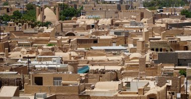 İran 'ın antik Meybod kenti. Yazd Eyaletindeki Çöl Şehri.