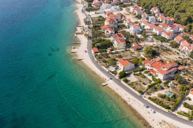 Hırvatistan kıyı şeridinin havadan görüntüsü