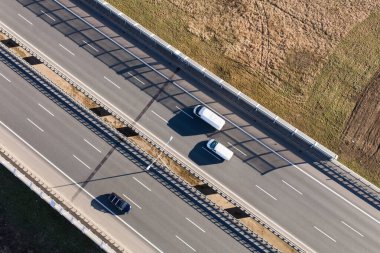 Wroclaw Polonya 'daki otoyolun havadan görünüşü