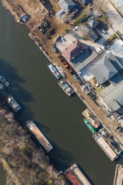 Wroclaw, Polonya 'daki odra nehrinin havadan görünüşü