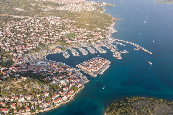 Widok Lotu Ptaka Wybrzeże Chorwacji Pobliżu Miasta Tribunj — Zdjęcie stockowe