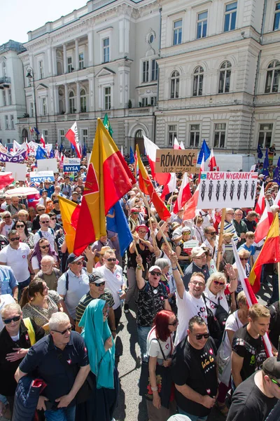 Varsovia Polonia Junio 2023 Manifestación Manifestantes Contra Gobierno — Foto de Stock