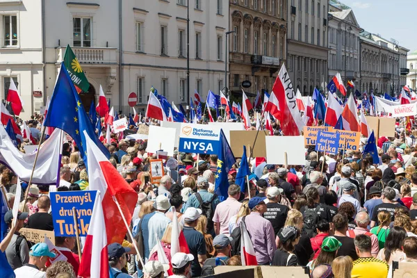 Warszawa Polska Czerwca 2023 Demonstracja Protestujących Przeciwko Rządowi — Zdjęcie stockowe