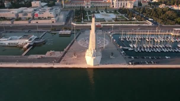葡萄牙里斯本 2022年11月11日 葡萄牙里斯本历史遗迹的空中坍塌 — 图库视频影像