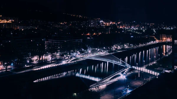 Vista Panorámica Del Puente Zubizuri Por Noche Bilbao España — Foto de Stock