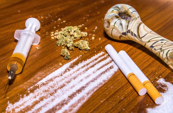 Dangerous Drug Cocktail Mix Syringe Cannabis Cocaine Wooden Background — Stock Photo, Image