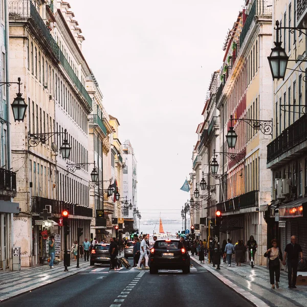 Lisboa Portugal Junio 2023 Vista Una Calle Concurrida Distrito Baixa — Foto de Stock