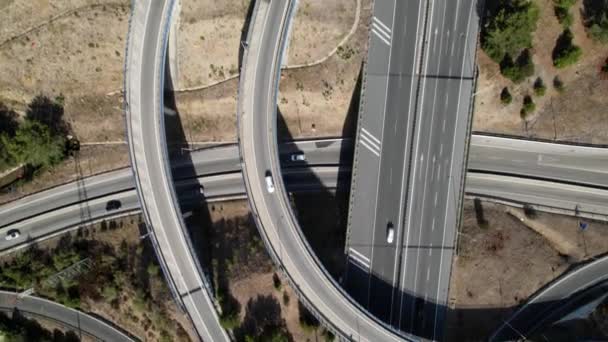Luchtdrone Top Volgen Verhoogde Knooppunten Van Snelweg Kruispunt Viaduct Ringwegen — Stockvideo