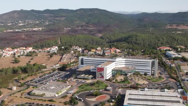 Cascais Portugal Agosto 2023 Vista Aérea Drones Aproximar Hospital Cascais — Vídeo de Stock