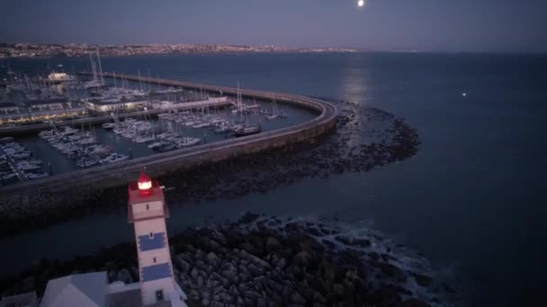 Statyczny Nocny Dron Powietrzny Widokiem Latarnię Morską Santa Marta Przystań — Wideo stockowe