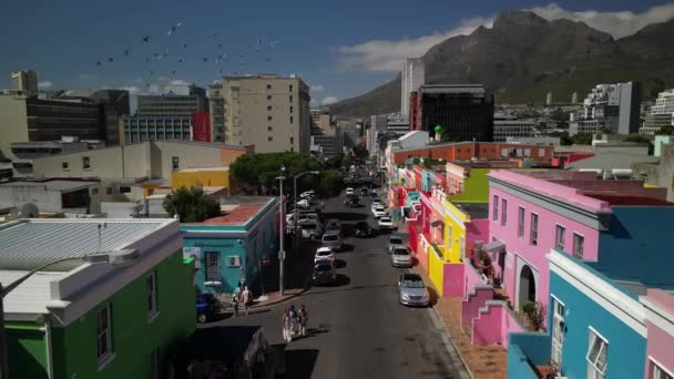 Κέιπ Τάουν Νότια Αφρική Απριλίου 2024 Άποψη Του Πολύχρωμου Kaap — Αρχείο Βίντεο
