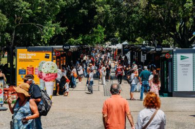 Lizbon, Portekiz - 30 Mayıs 2024: Lizbon Kitap Fuarı, Lizbon 'da Eduardo VII.