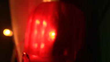 Polis arabasının ışıkları.