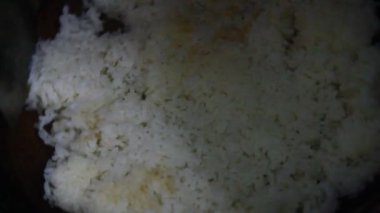 Yumurtalı kızarmış pirinç.