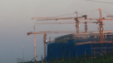 Tarlada inşaat alanı