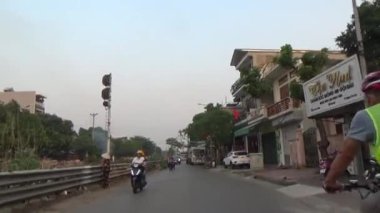 Vietnam 'da araçları olan cadde