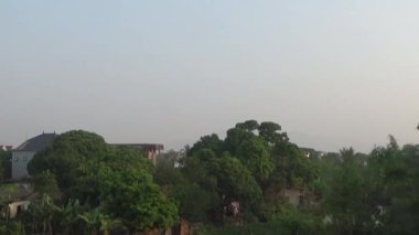 12 Kasım 2024, Haiduong, Vietnam. Kırsal yol