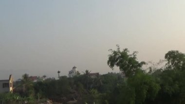 12 Kasım 2024, Haiduong, Vietnam. Kırsal yol