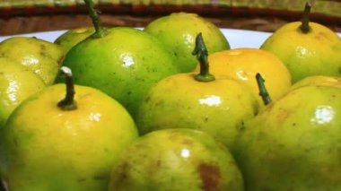 Tabaktaki limon