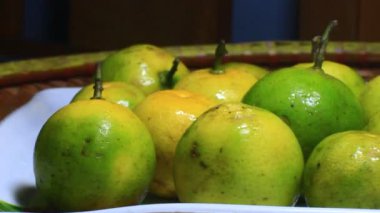 Tabaktaki limon