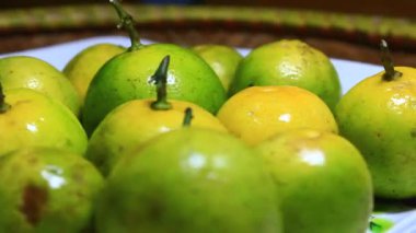 Tabaktaki limon