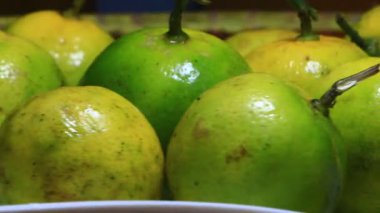 Tabaktaki limon