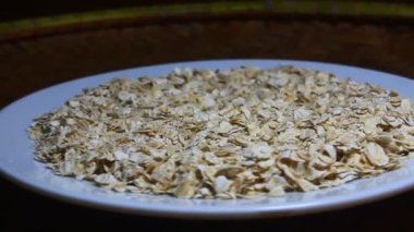 Tabaktaki yulaf ezmesi