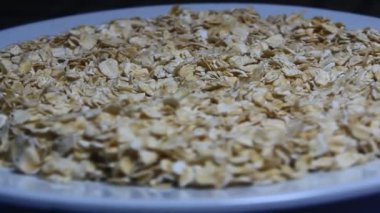 Tabaktaki yulaf ezmesi