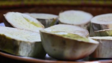 Fırında tatlı patatesler