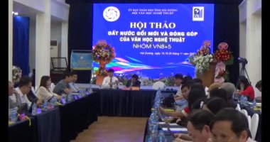 23 Kasım 2024, Haiduong, Vietnam. Edebiyat ve sanat üzerine toplantı