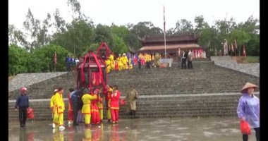 23 Kasım 2024, Haiduong, Vietnam. Vietnam 'da geleneksel festival