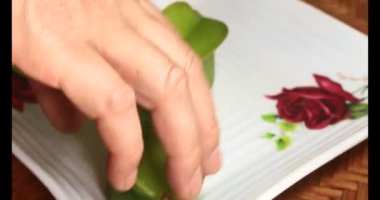 Tabakta yıldız meyvesi