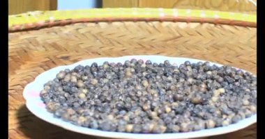 Tabaktaki mısır gevreği