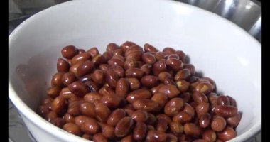 Tuzlu kavrulmuş fıstık.