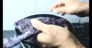 Baharatlı deniz yosunu pişir