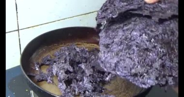 Baharatlı deniz yosunu pişir