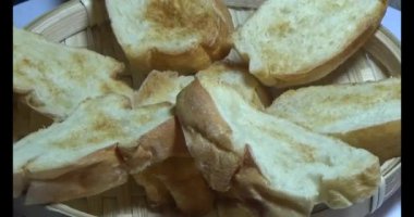 tabakta yer fıstığı şekeri