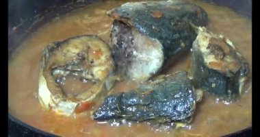 domates soslu balık