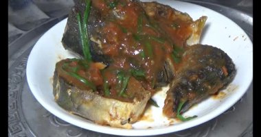 domates soslu balık