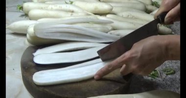 Turpu güneşte kurut.